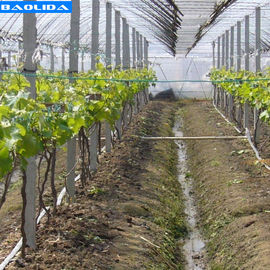 El sistema de la cinta del goteo del invernadero almacena el sistema de irrigación del invernadero del tubo de 16m m
